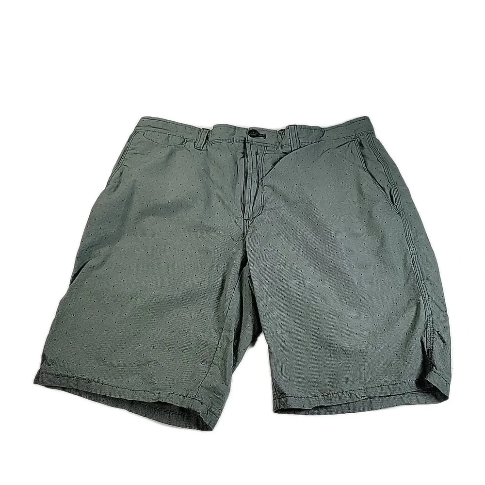 Banana Republic Aiden Shorts Adult 33 Green Chino Preppy Casual‎ Travel DOTS